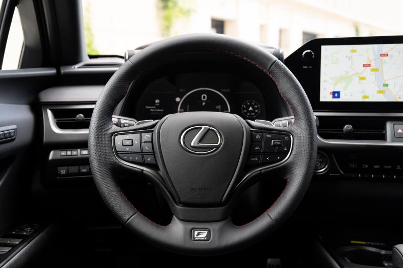  - essai Lexus ux 300h