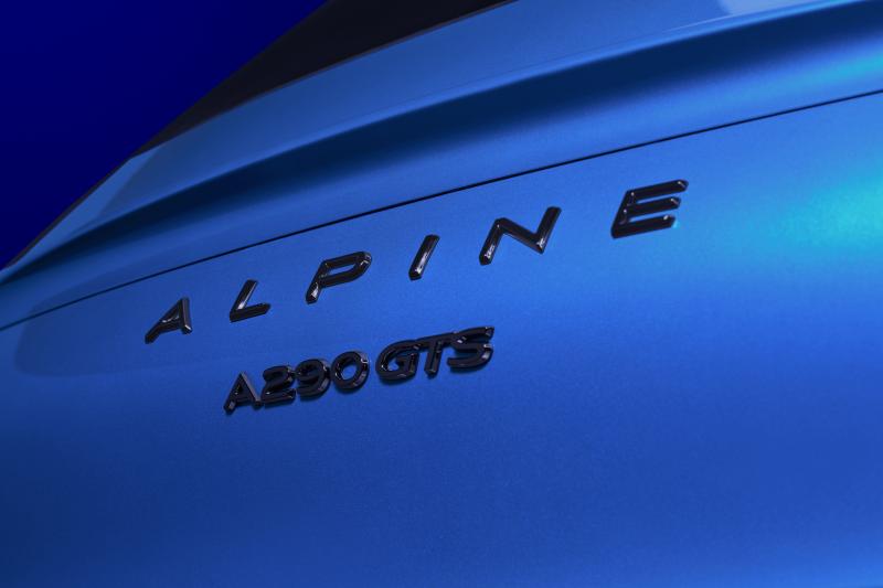  - Alpine A290