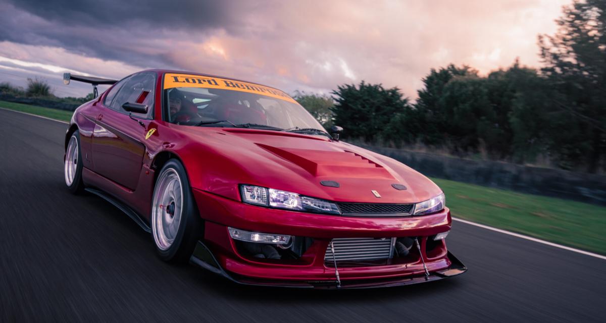 Une Ferrari 456 GT transformée en bête de drift