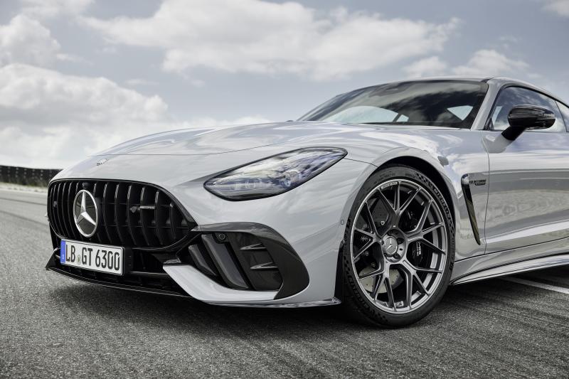  - Mercedes AMG GT Pro