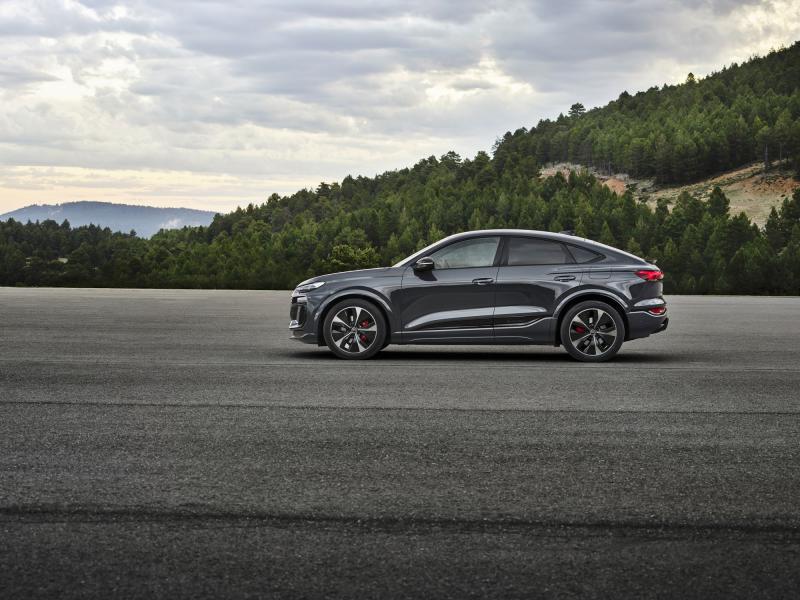  - Audi Q6 Sportback e-tron 2024