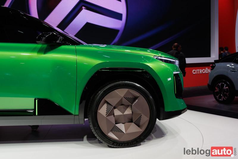  - C5 aircross concept