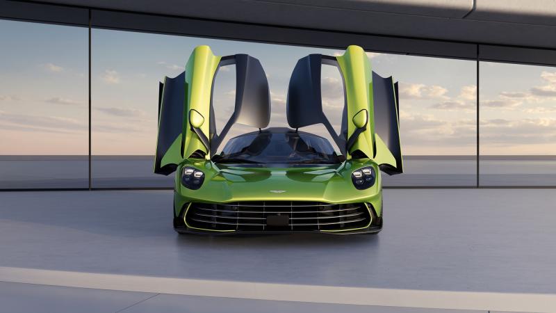  - Aston Martin Valhalla 2025